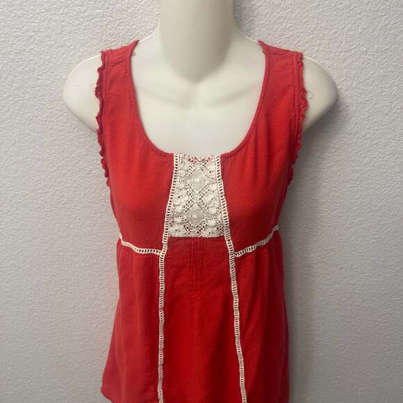 Umgee Red Rust Crochet Lace Trim Sleeveless Boho Tunic Top - Picture 3 of 3